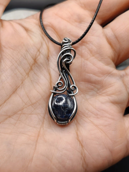 Tanvi - Moss Kyanite Silver Pendant