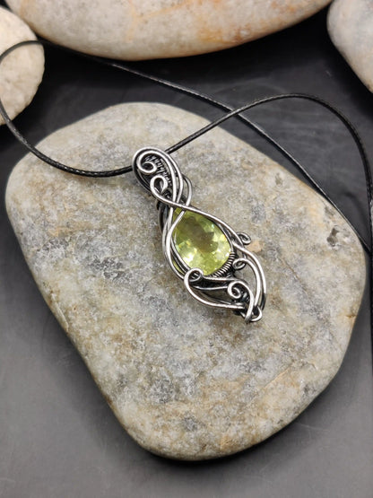 Viti - Lemon Topaz Silver Pendant