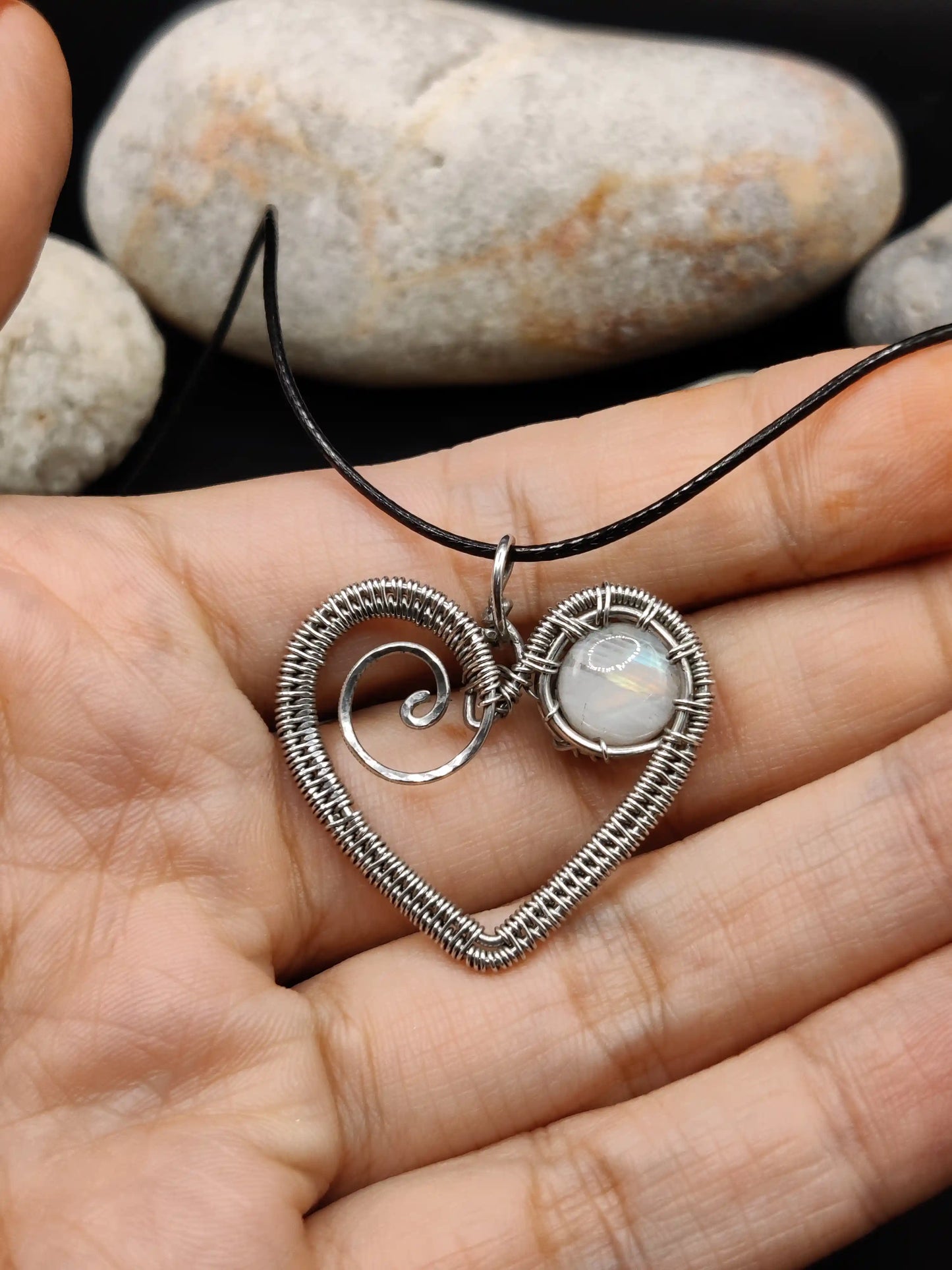 Sai - Rainbow Moonstone Silver Pendant