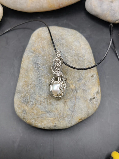 Chandna - Pearl Silver Pendant 003