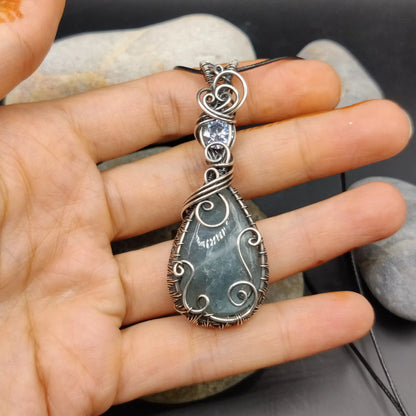 Kahaan aquamarine silver pendant made by sanguine aura handcrafted jewellery for mental clarity, inner peace and to enjoy the powder blue hues of ganga river's water