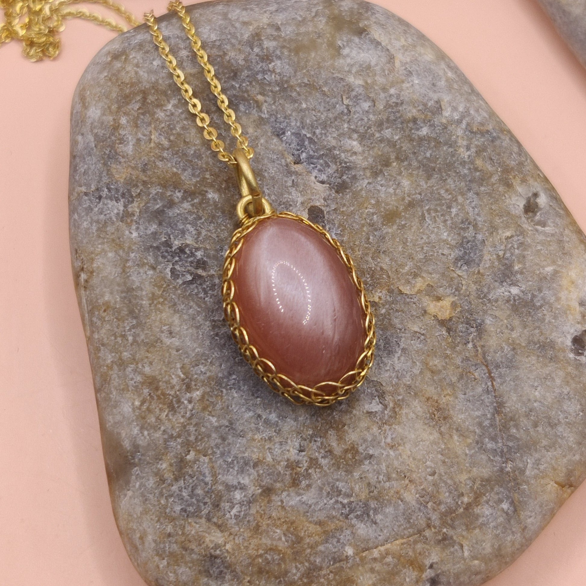 Meera - Peach Moonstone Necklace By Sanguine Aura Handcrafted Jewellery. Healing Benefits Of Peach Moonstone - Calming energy, ignites joy.