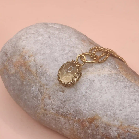 Meera Citrine brass necklace 003 made with natural citrine and delicate handwork all over.
