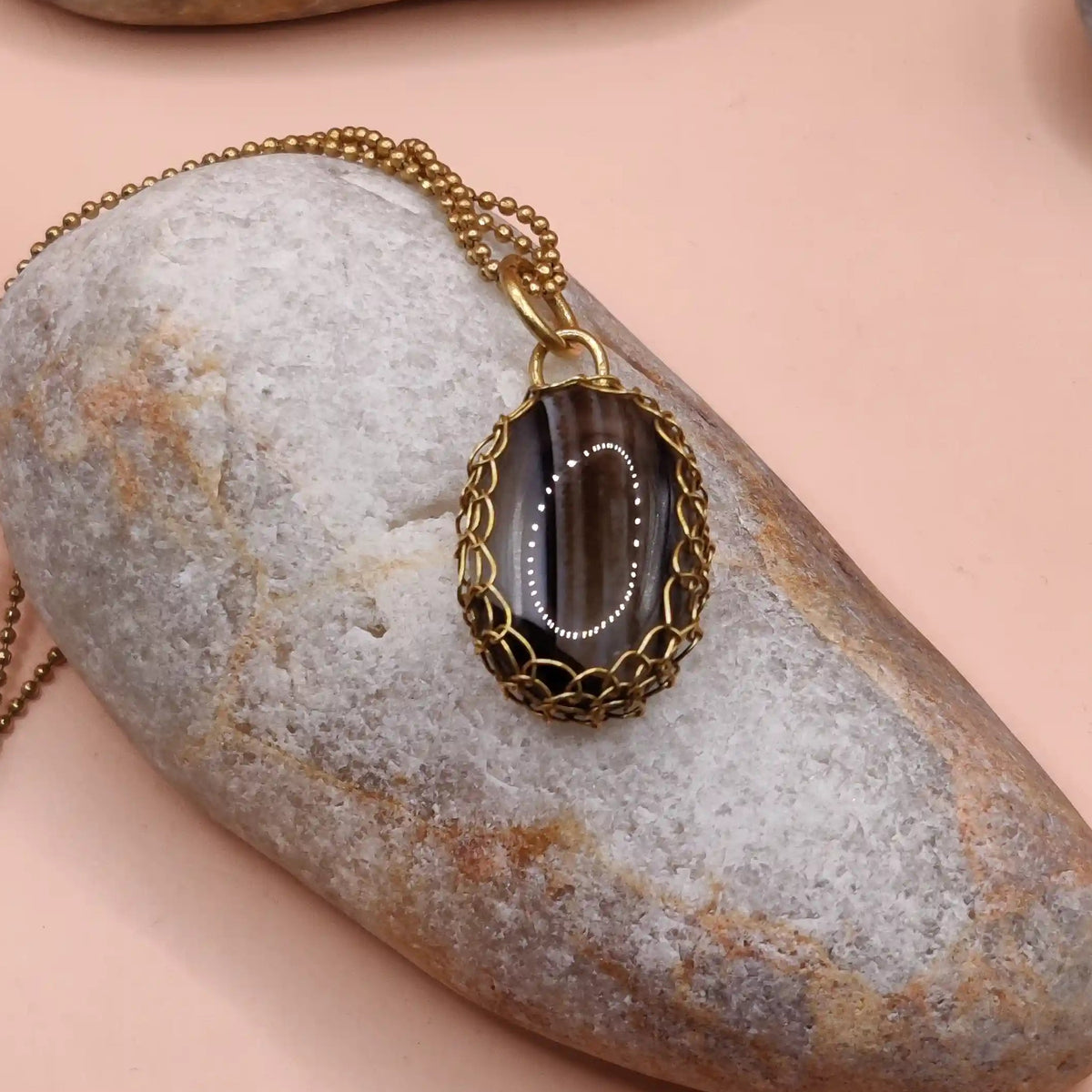 Meera banded agate 002 brass pendant made by sanguine aura in India 