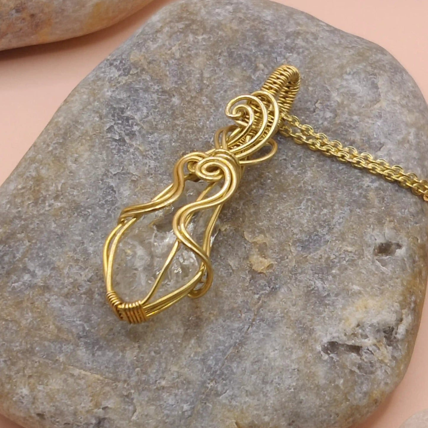Niyati Prasiolite green amethyst pendant in brass 005 made by sanguine aura, India 