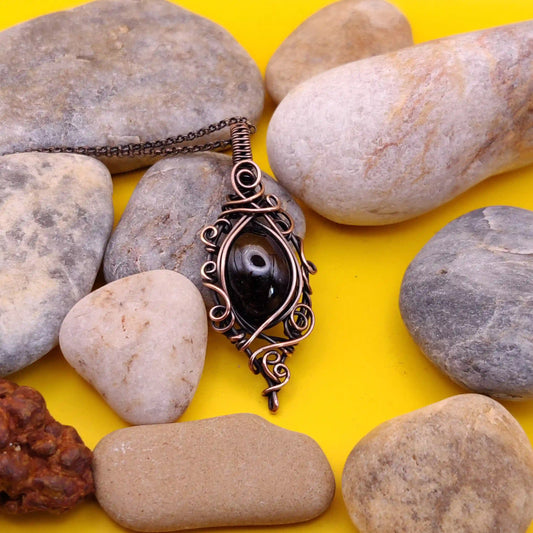 Paloma - Garnet Necklace By Sanguine Aura Handcrafted Jewellery. Healing Benefits of Garnet -  Love, passion, creativity, immunity, and emotional healing.