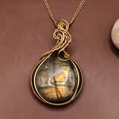 Prisha 002 labradorite brass pendant by sanguine aura handmade crystal jewellery, made in India 