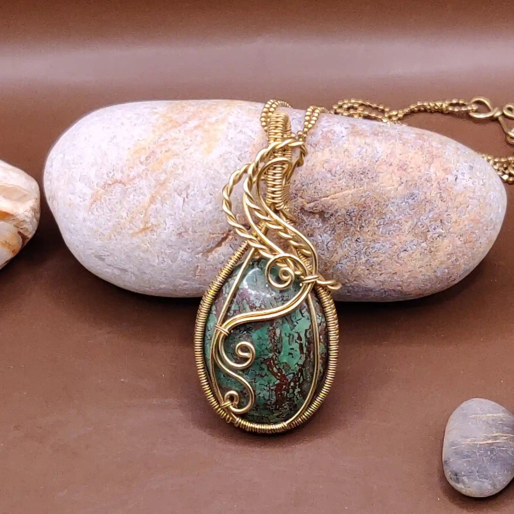 Prisha 002 tibeti firoza brass pendant made by sanguine aura handcrafted jewellery
