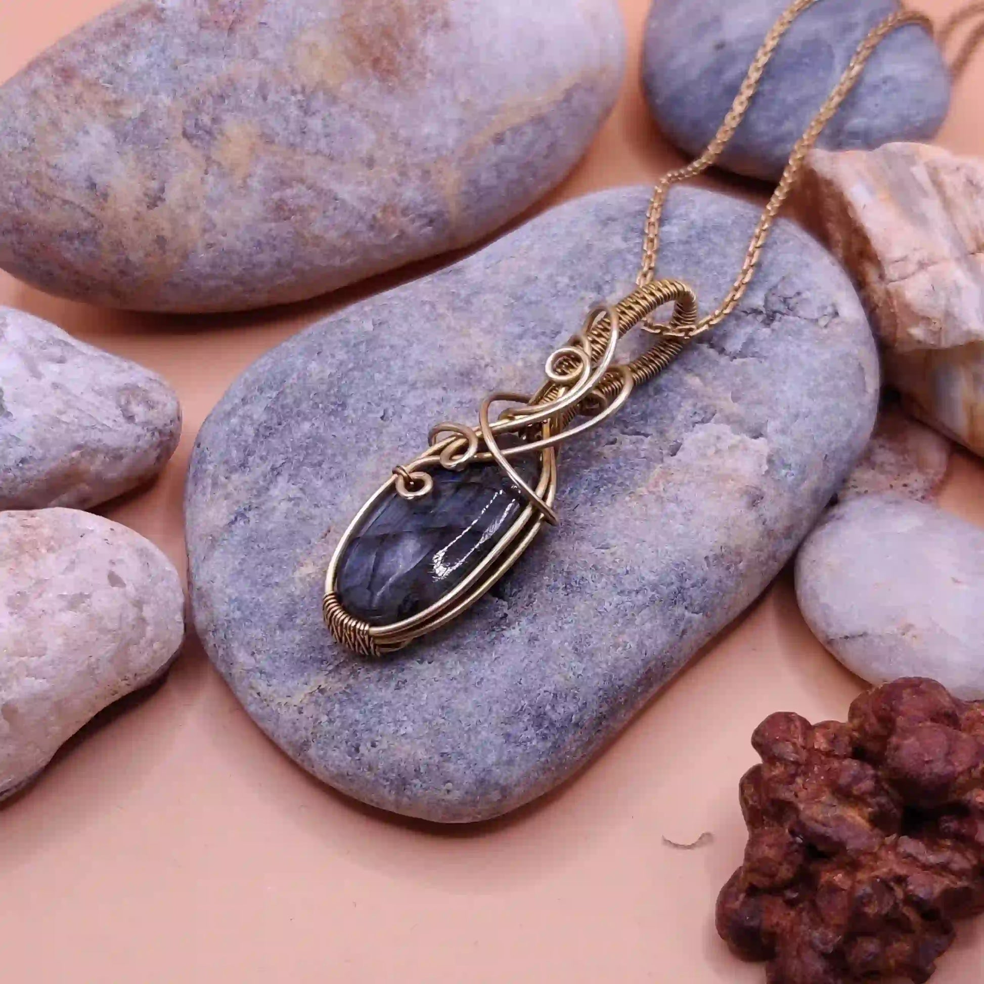 Sahana – Labradorite Necklace – 006 By Sanguine Aura Handcrafted Jewellery