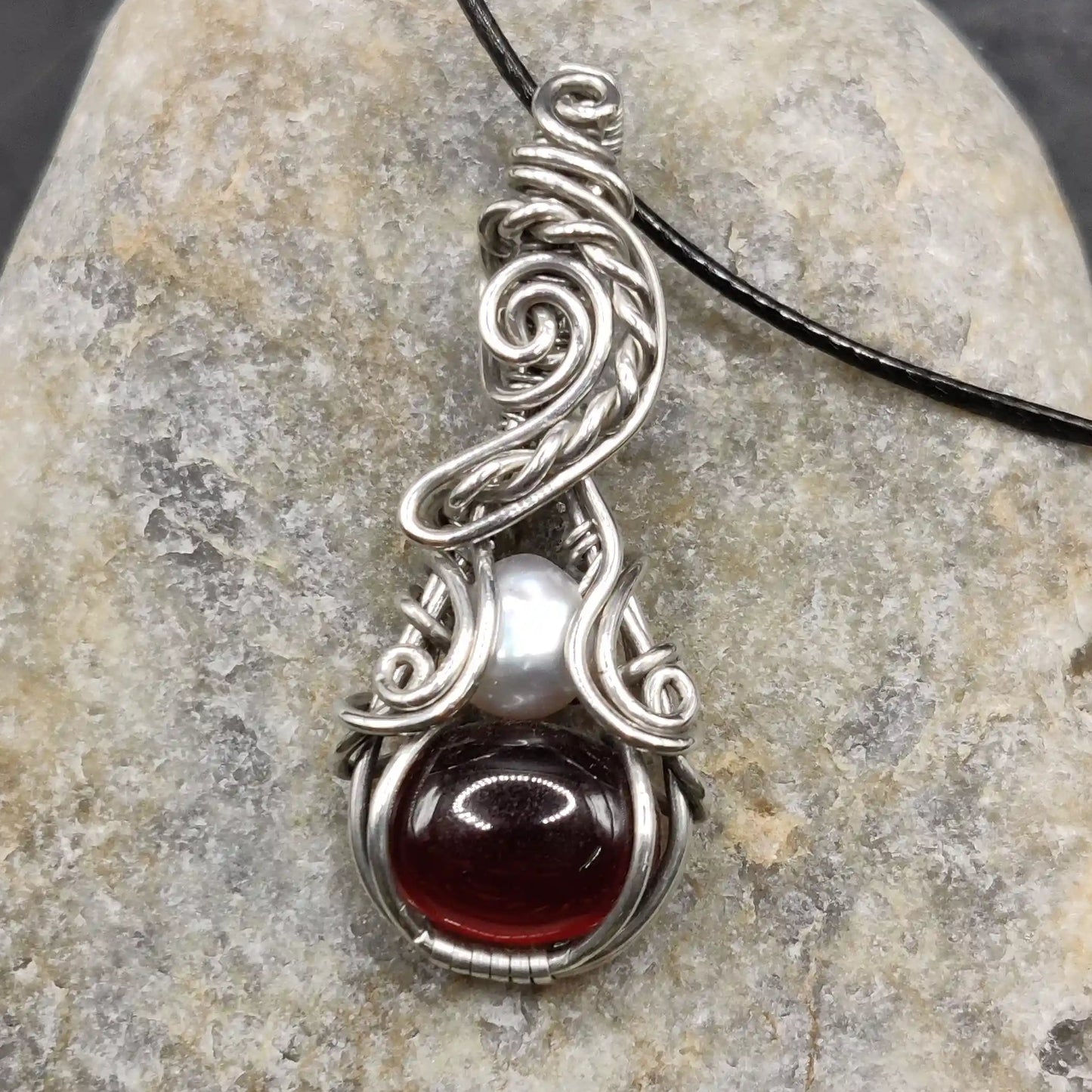 Trilochana hessonite garnet (gomed) and pearl 925 silver pendant handcrafted by sanguine aura jewellery